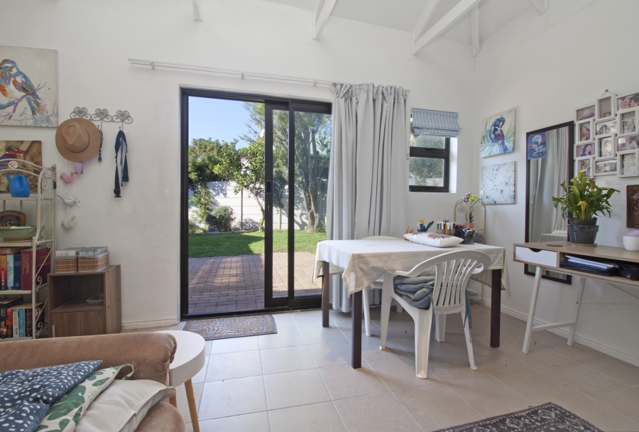 3 Bedroom Property for Sale in Milkwood Park Western Cape